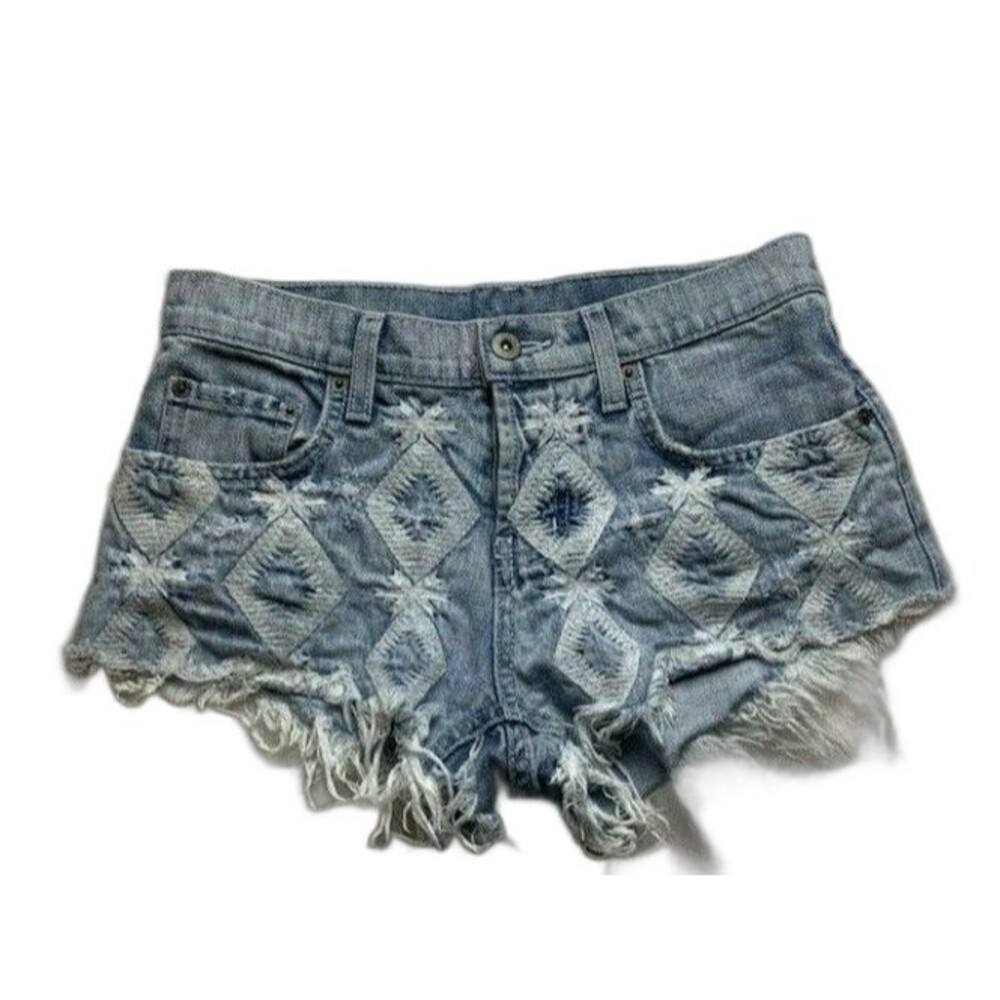 Carmar Womens Shortie Shorts Cut Offs Size 25 Mid Rise Light Wash